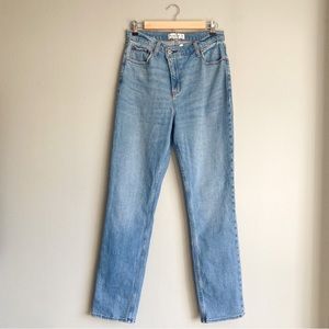 NWT Abercrombie & Fitch the 90s Slim Straight Ultra High Rise